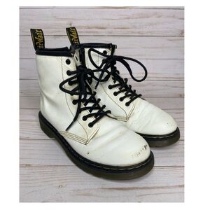 Dr. Martens White Classic Combat Boots Big Kids Sz 3